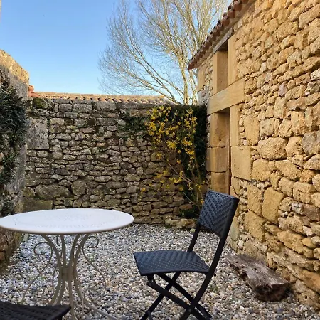 Ferienhaus Les Roses Barjou